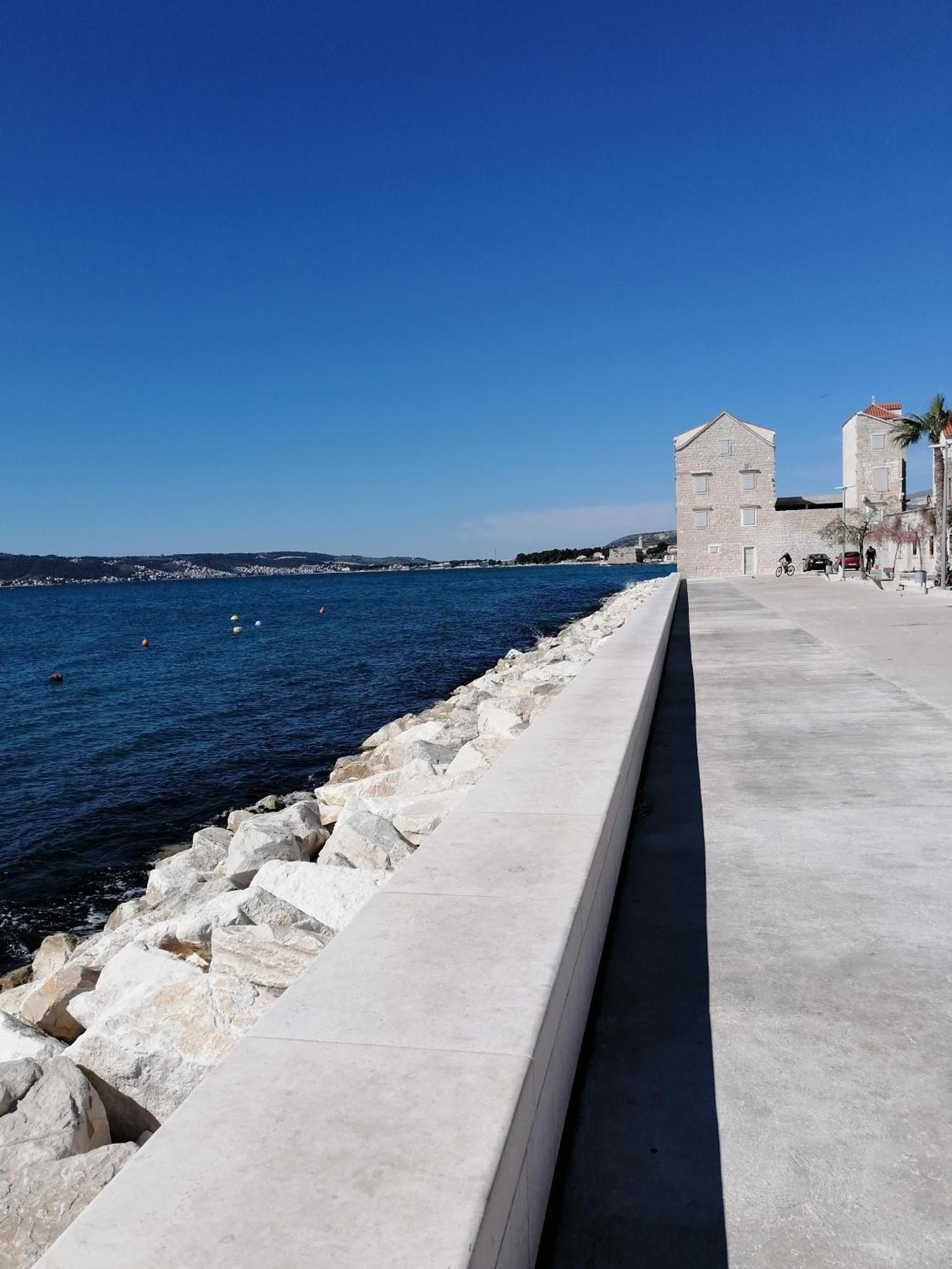 Mila Apartment Kaštel Novi Екстериор снимка